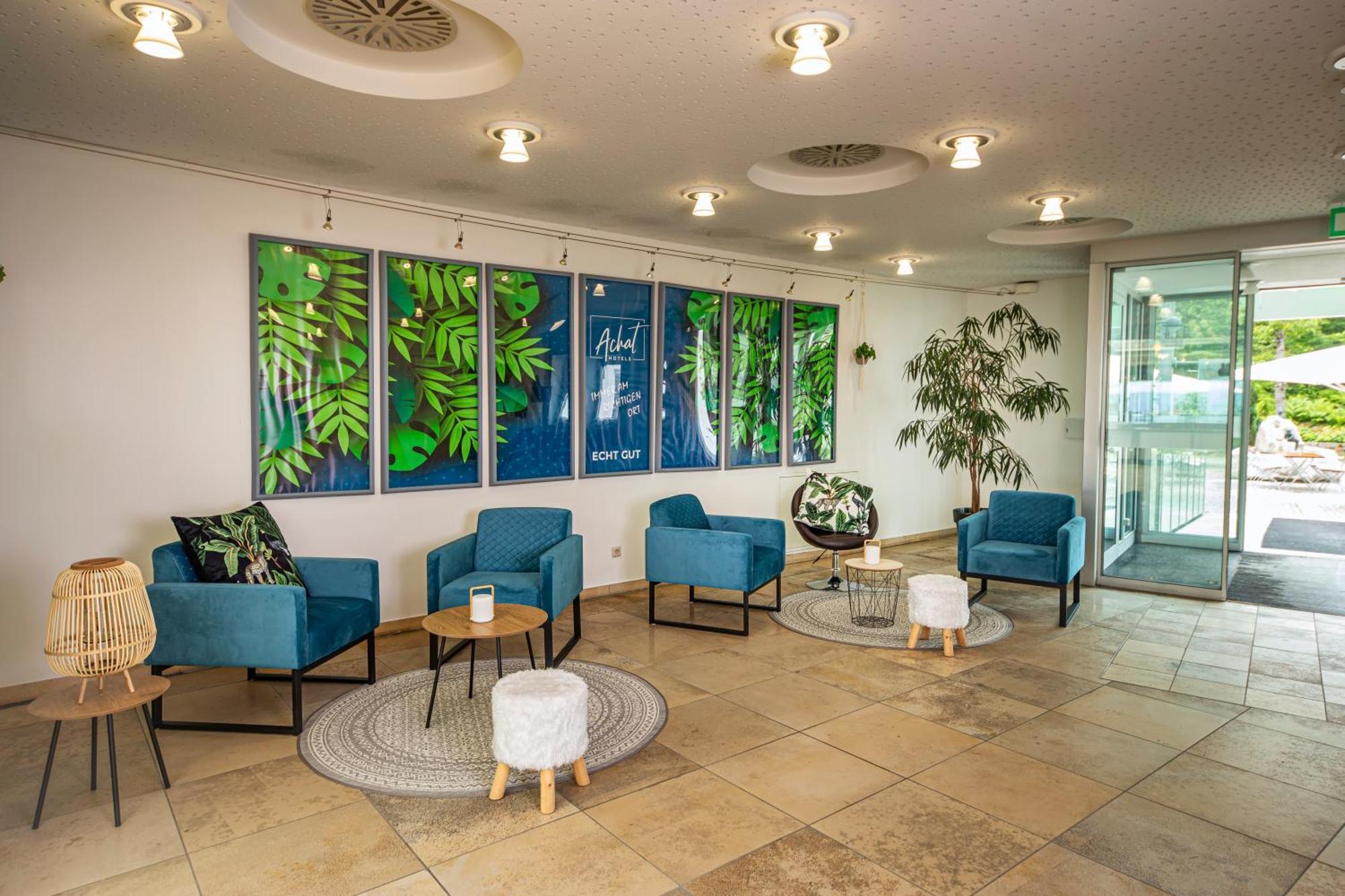 Michel Karoli Hotel 3*
