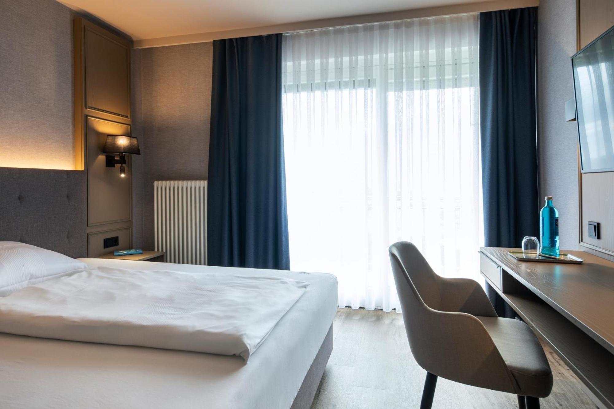 Roomingtons Karoli 3* Waldkirchen