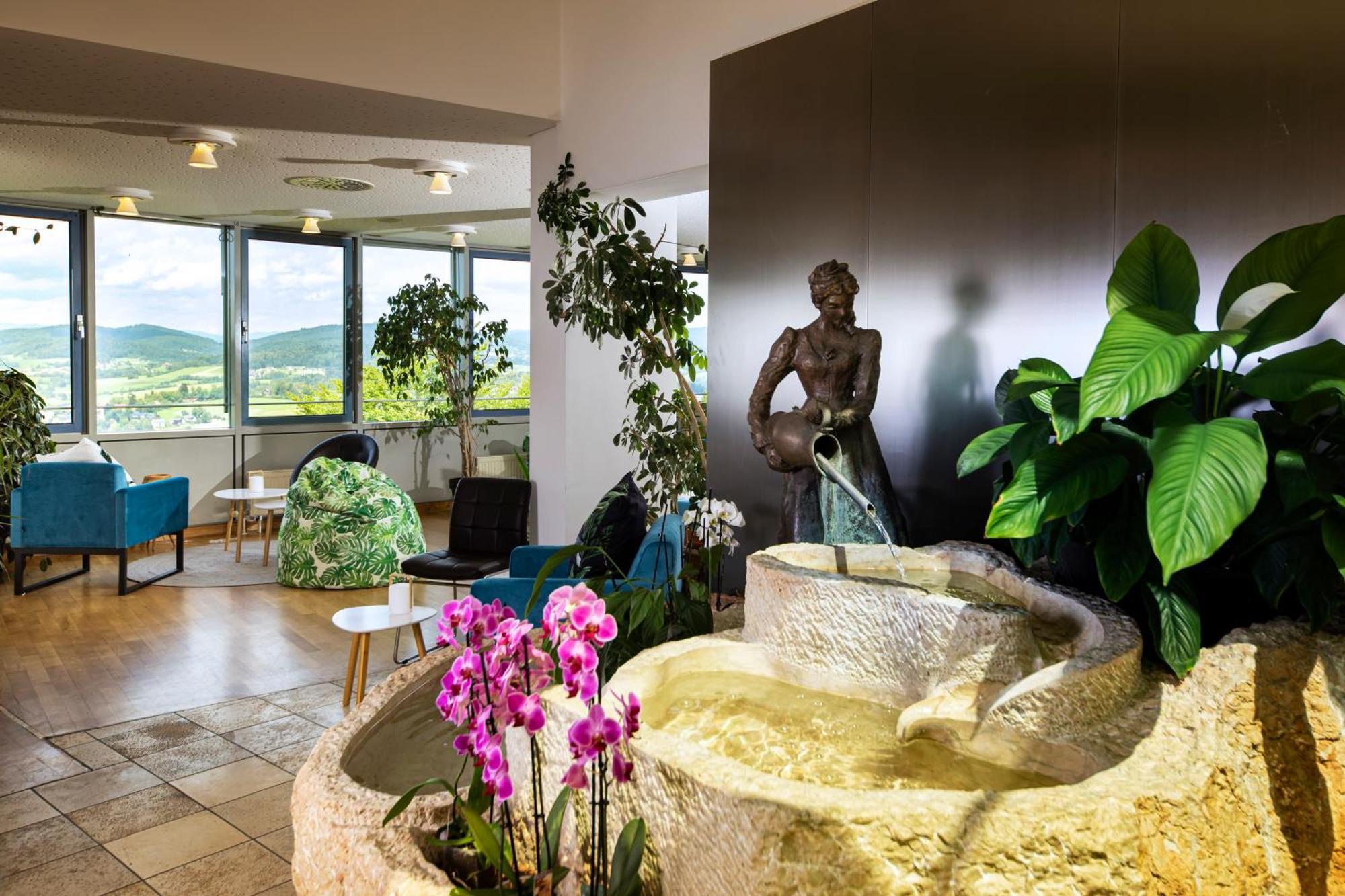 Hotel Michel Karoli 3*
