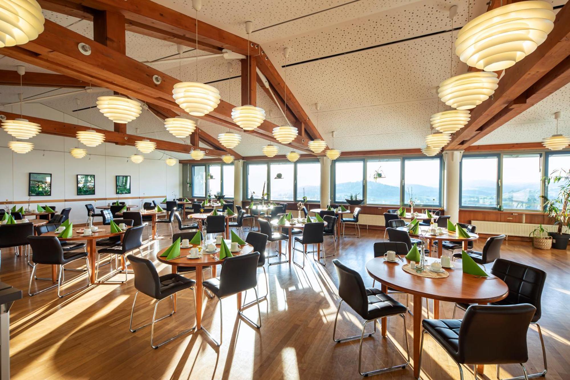 Roomingtons Karoli Waldkirchen