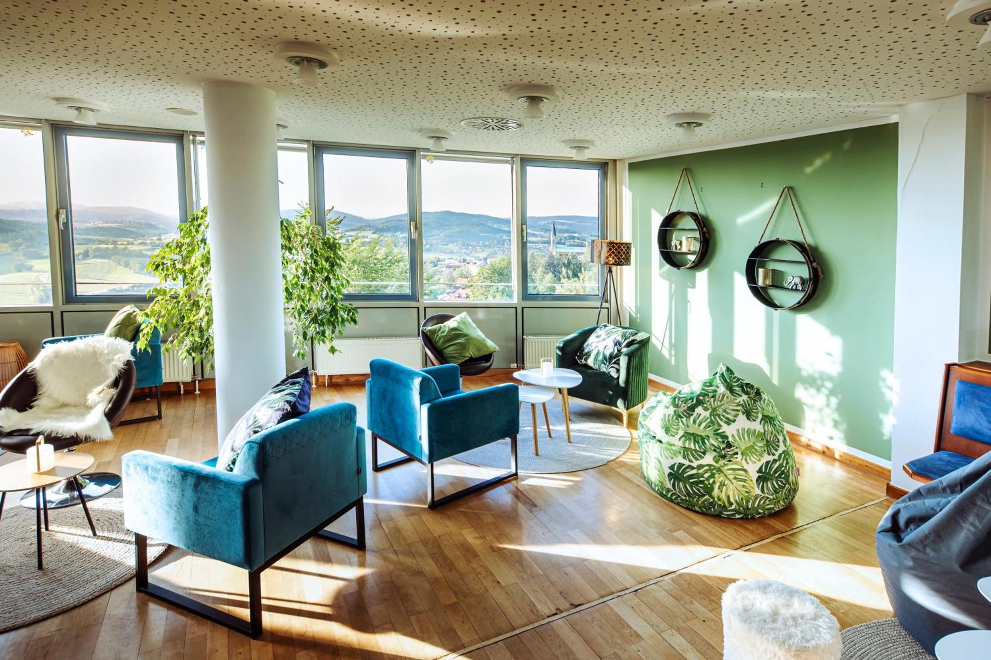 Roomingtons Karoli